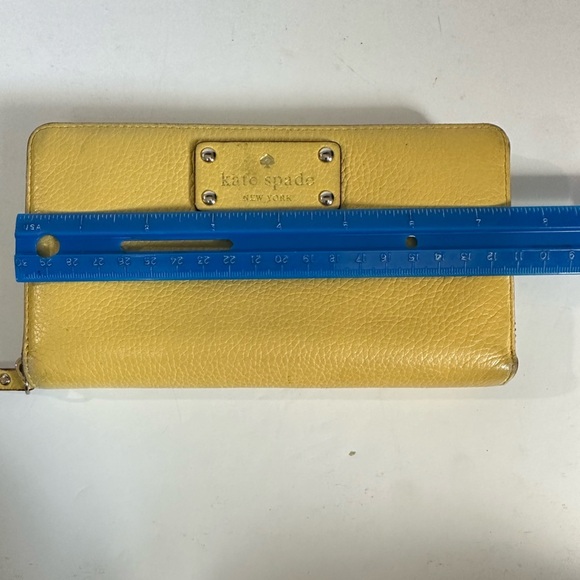 🍋 Kate Spade Wellesley Limoncello Leather Continental Wallet 🍋 - Picture 5 of 16